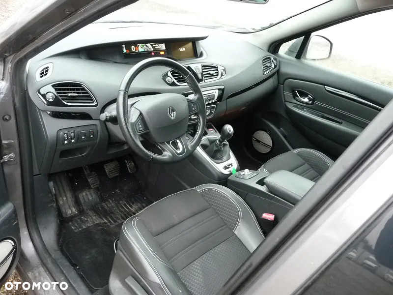 Renault Scenic 1.6 dCi Energy Bose - 13