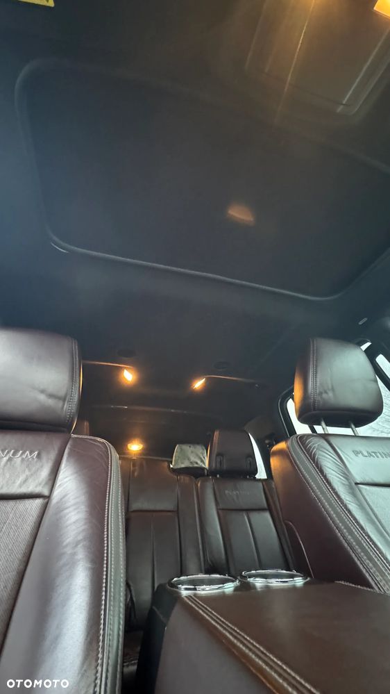 Ford Expedition - 10