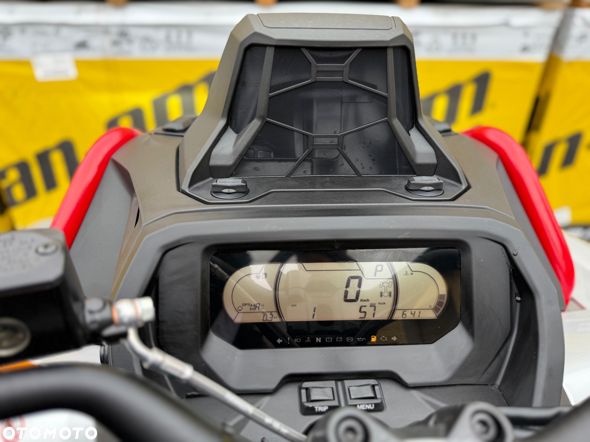 Can-Am Outlander - 13