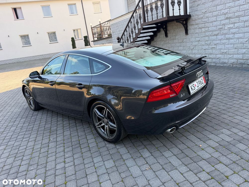 Audi A7 Sportback - 12