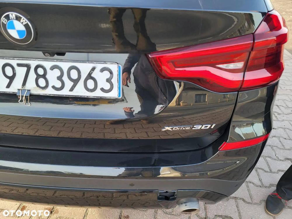 BMW X3 xDrive30i Advantage sport - 33