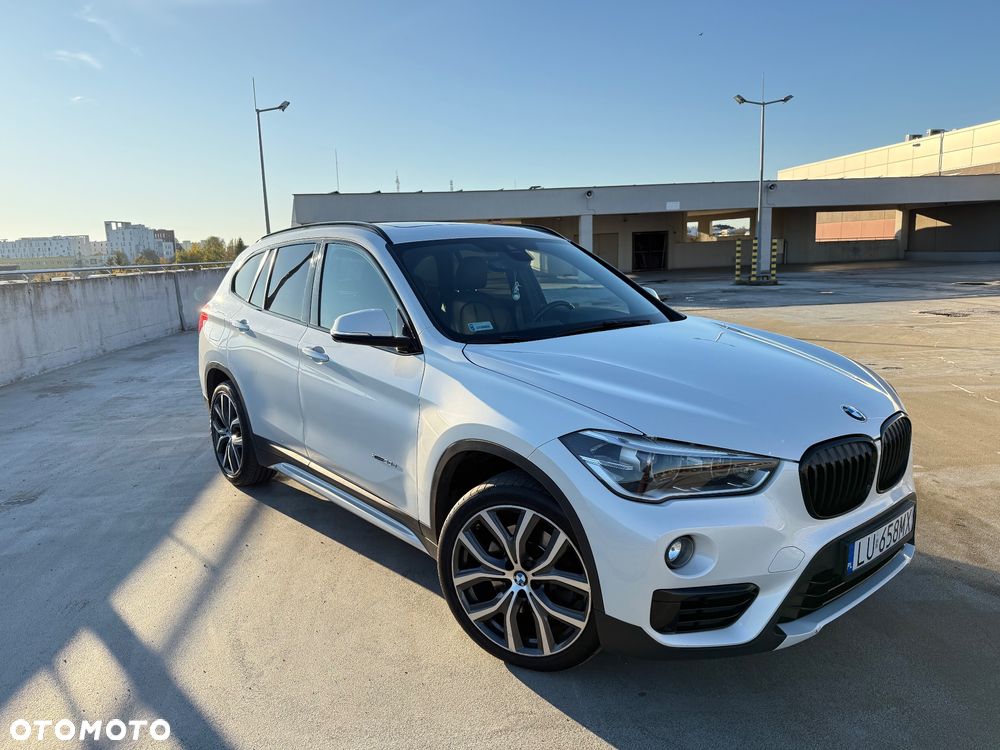 BMW X1 ver-xdrive20d-m-sportpaket - 6