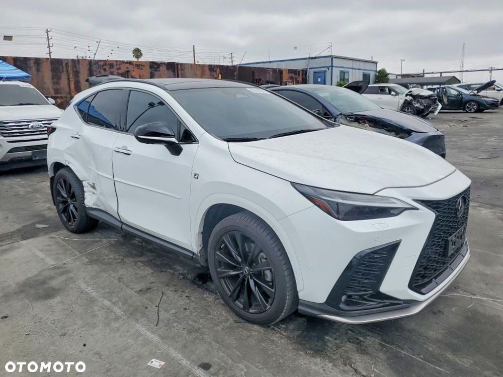 Lexus NX - 7