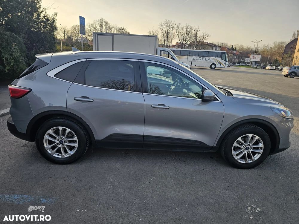 Ford Kuga 2.0 EcoBlue A8 AWD Titanium - 1