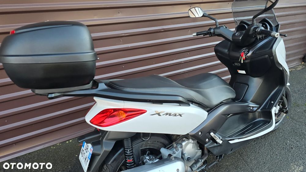 Yamaha X-max - 3