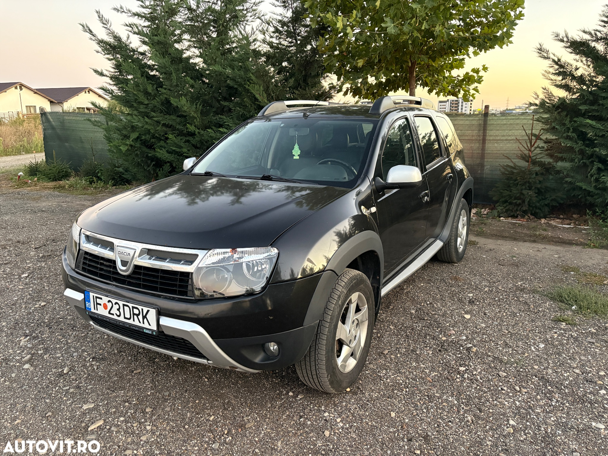Dacia Duster 1.5 dCi 4x4 Laureate - 3