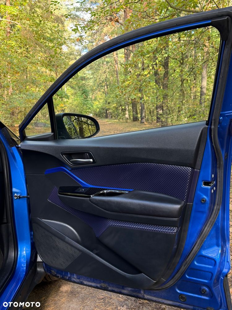 Toyota C-HR - 19