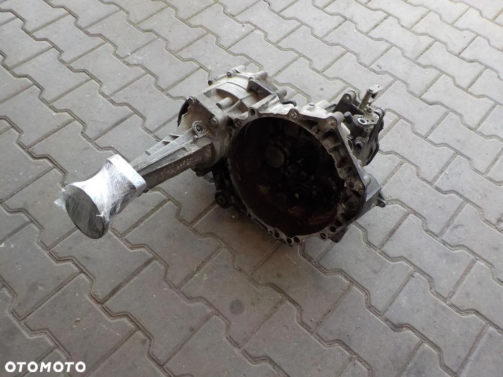 VW T4 2.5 TDI 88KM 65kW SKRZYNIA BIEGÓW EWA - 1