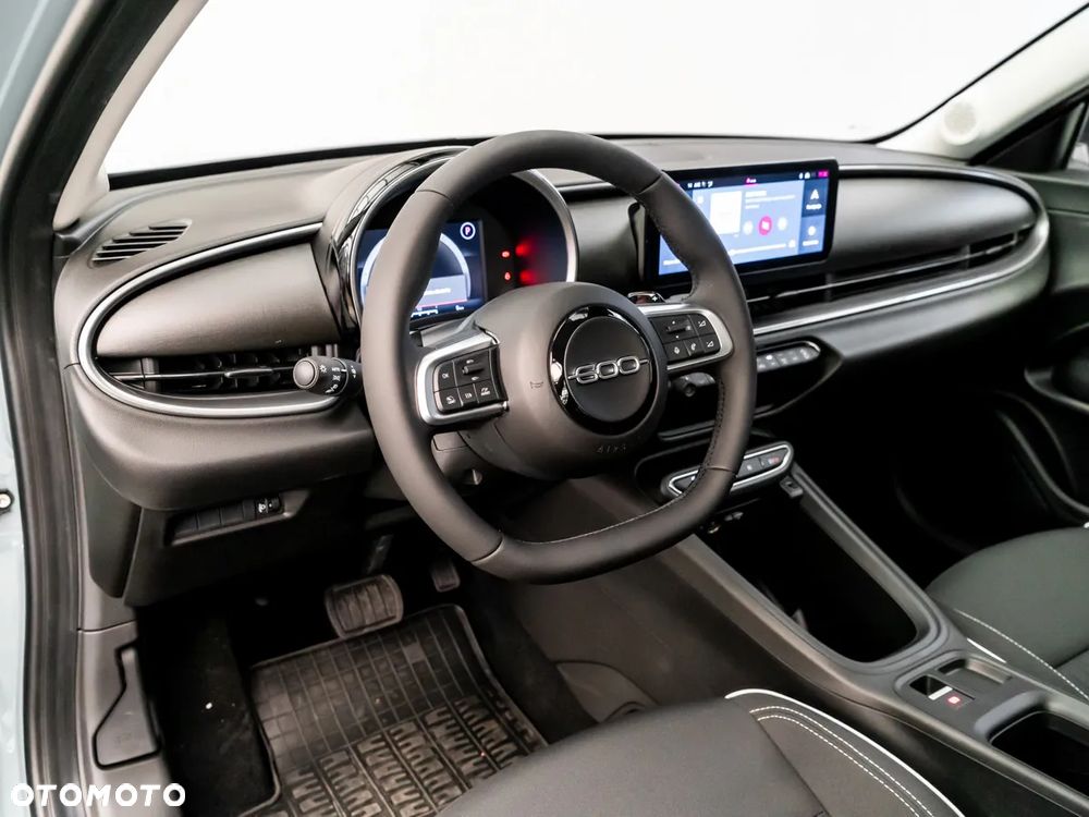 Fiat 600 1.2 Turbo Hybrid eDCT - 21