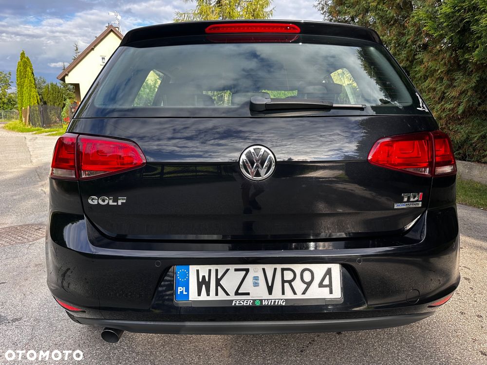 Volkswagen Golf 1.6 TDI BlueMotion Technology Comfortline - 8