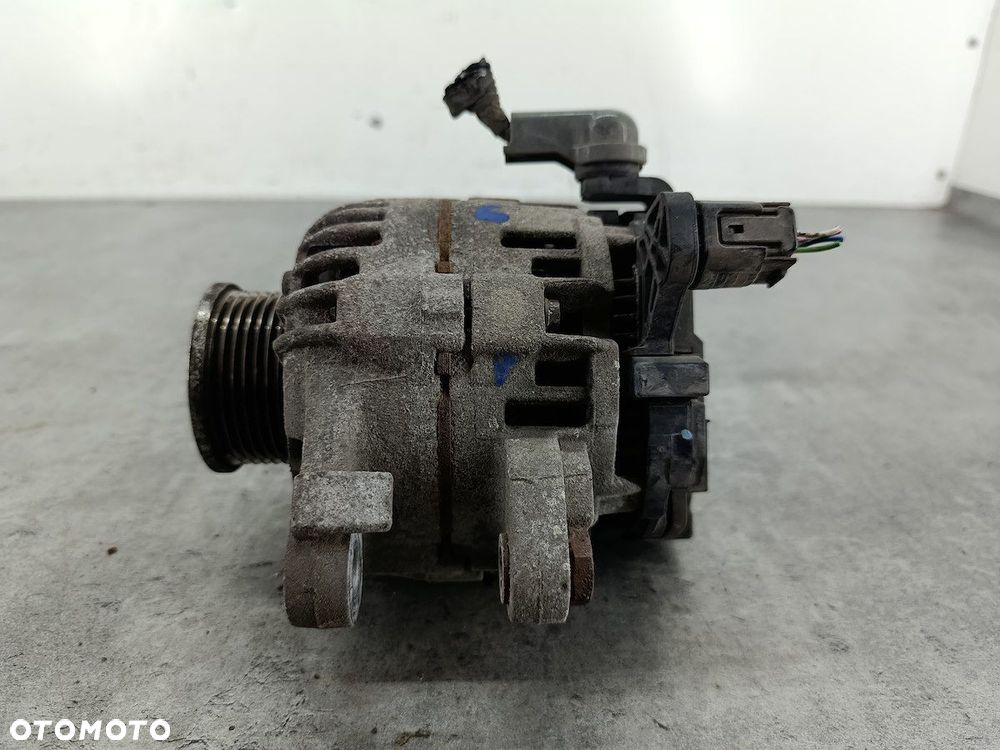 ALTERNATOR TOYOTA YARIS II 27060-0N011 0124225055  BOSCH 1.4 D-4D - 1