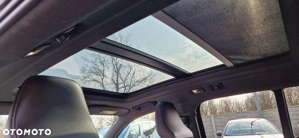 Volvo XC 40 - 29