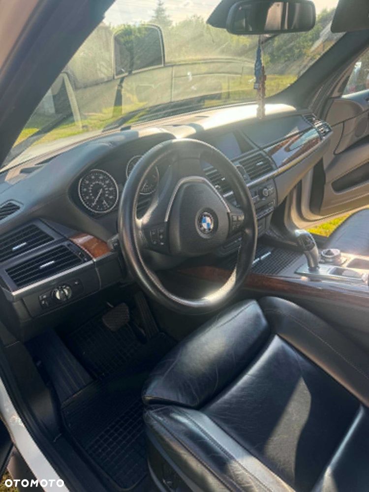 BMW X5 - 6
