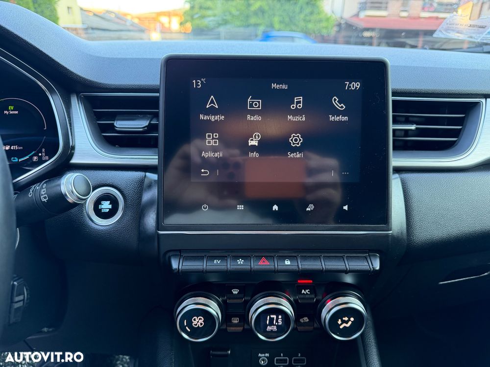 Renault Captur TCe EDC FAP Intens - 29