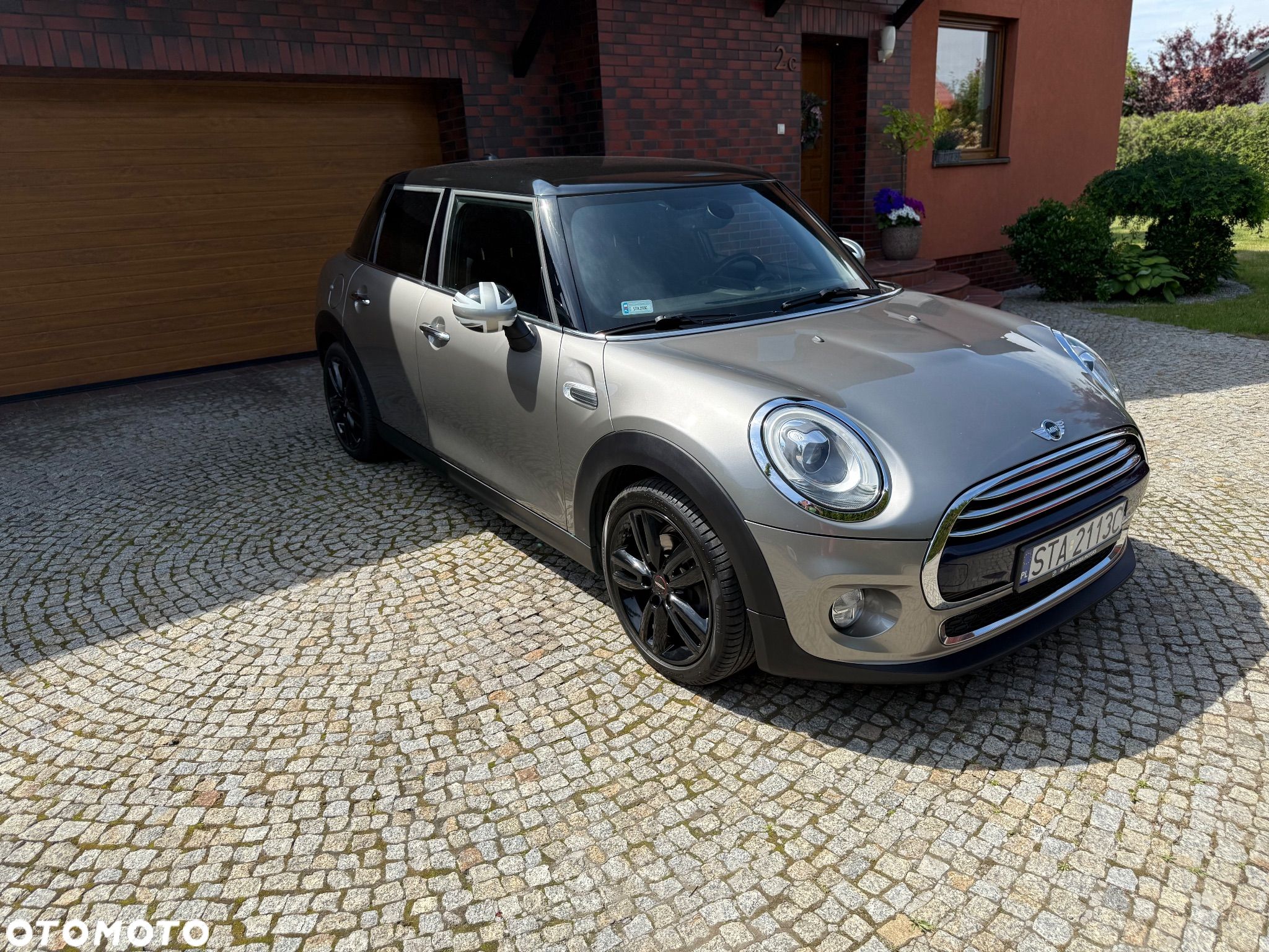 MINI Cooper - 1