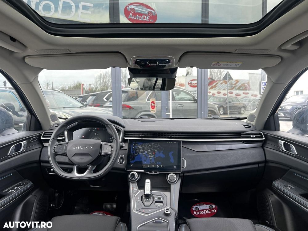 Lynk&Co 01 - 8
