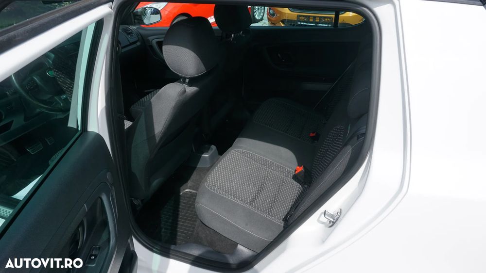 Skoda Fabia 1.4 TSI RS DSG - 9