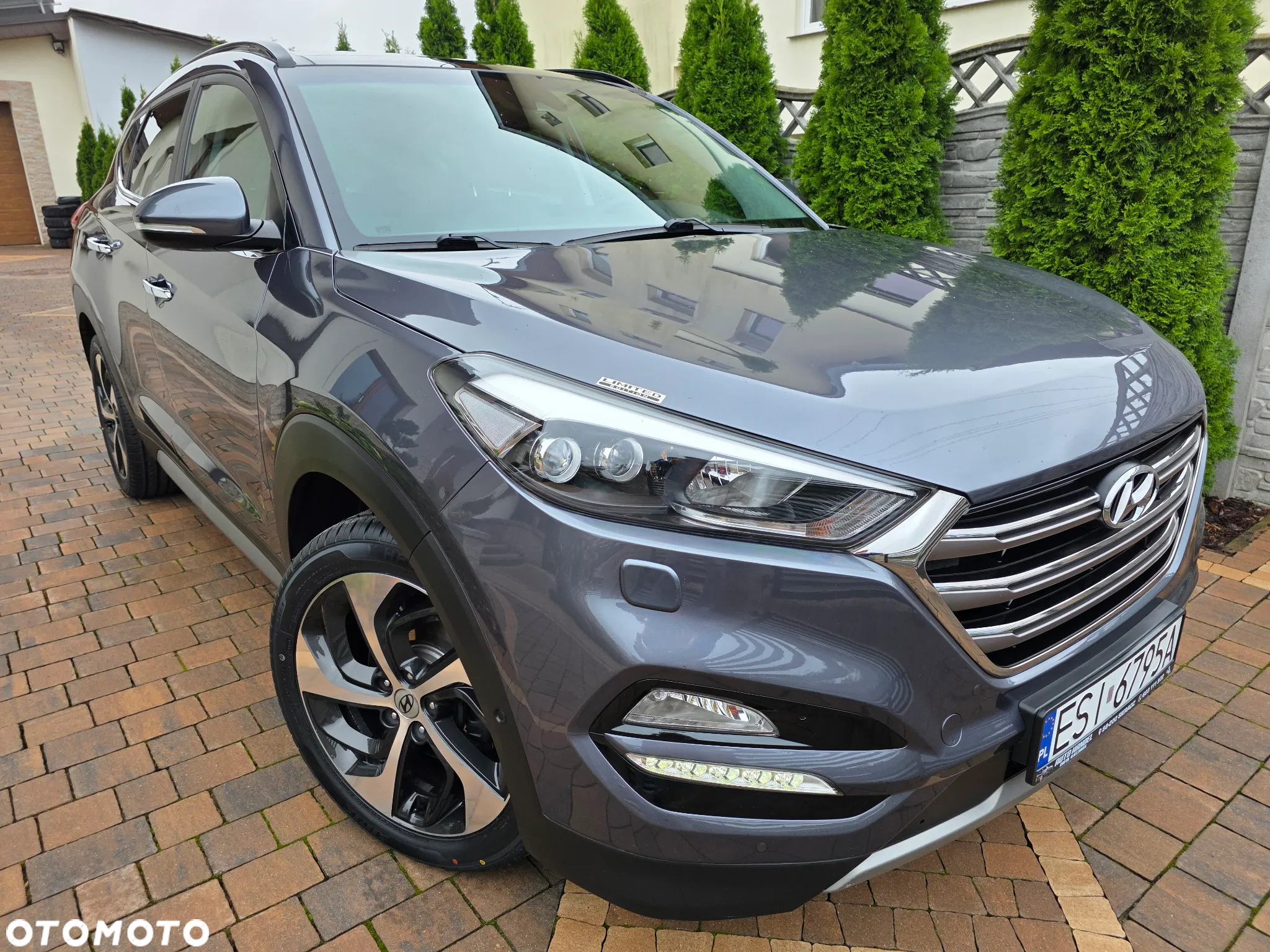 Hyundai Tucson 1.7 CRDI BlueDrive Premium 2WD DCT - 12