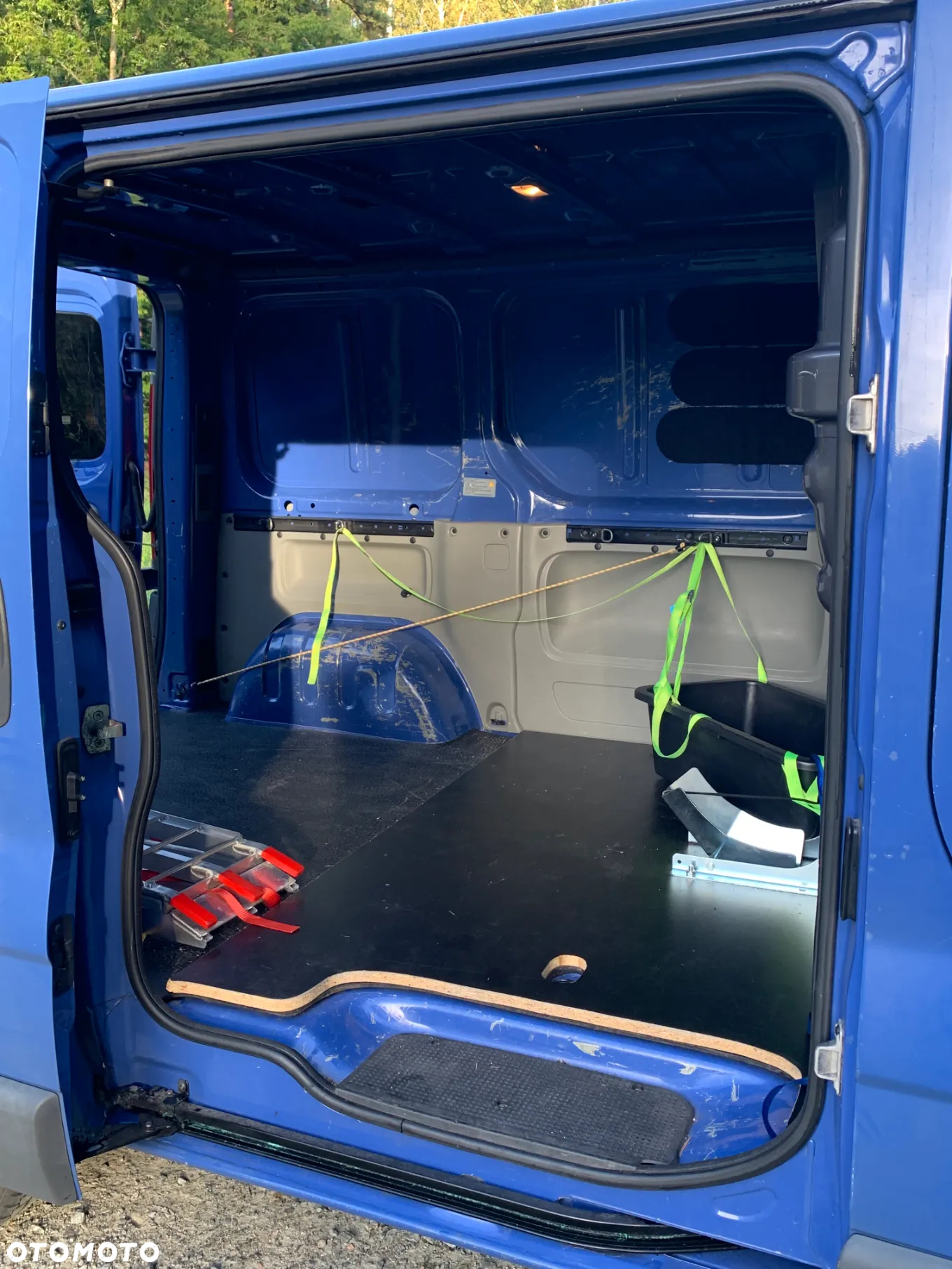 Opel Vivaro - 14