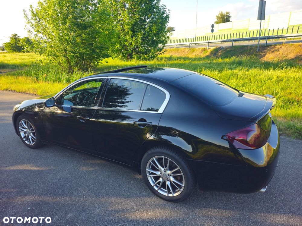 Infiniti G GT Premium AWD - 3