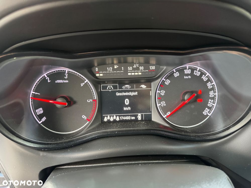 Opel Zafira 2.0 D Start/Stop Active - 24