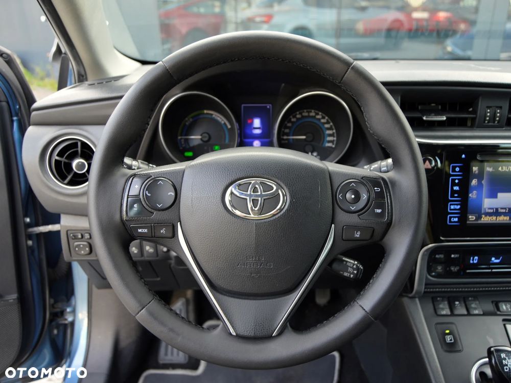 Toyota Auris Hybrid 135 Comfort - 9