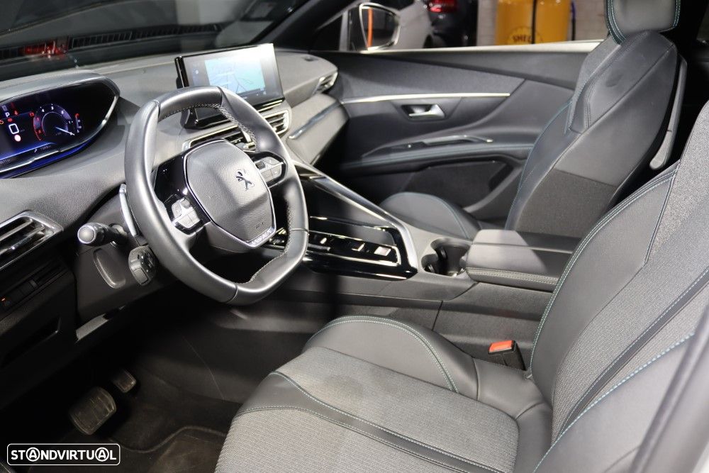 Peugeot 5008 1.5 BlueHDi Allure Pack EAT8 - 12