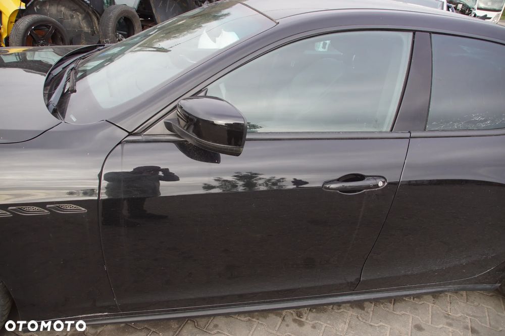 Pojazd na części 692106889 MASERATI GHIBLI 3.0 D 2014 nero vr. 820/a deska konsola silnik kierownica skrzynia drzwi maska zderzak lampa grill felgi 20 cali silnik błotnik szyba - 5