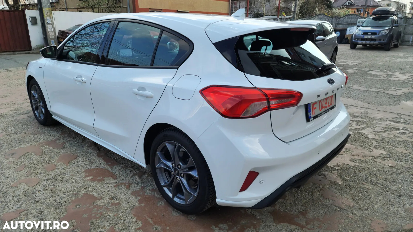 Ford Focus 1.0 EcoBoost Start-Stopp-System ST-LINE - 2