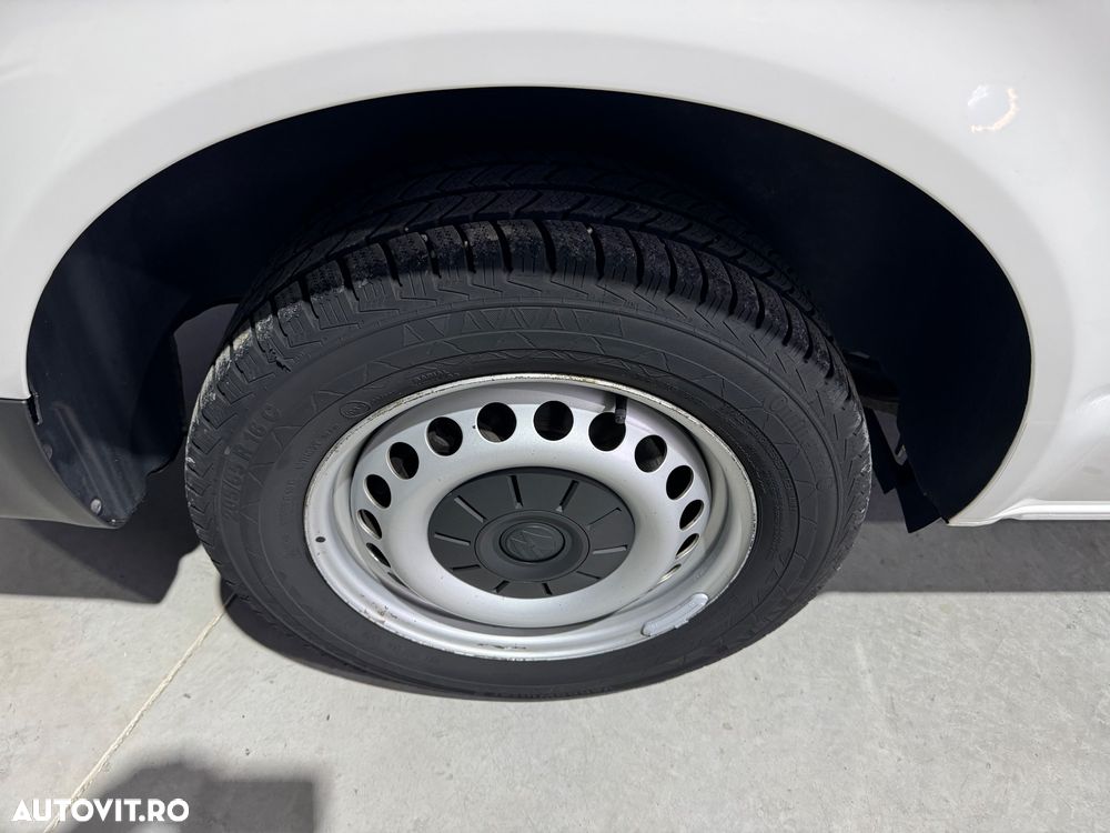 Volkswagen Transporter T6.1 Lang - 32