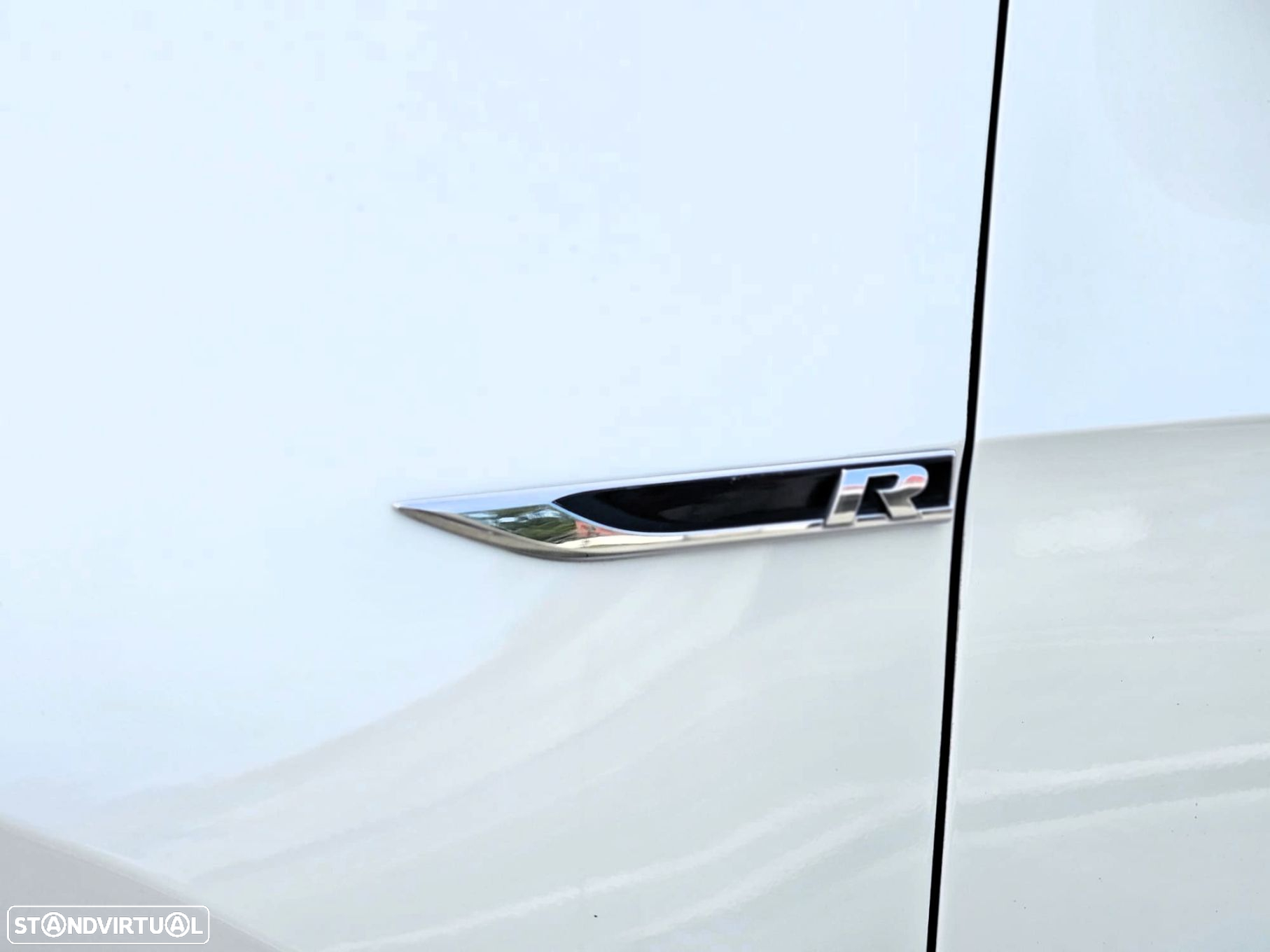 VW Golf 2.0 TSi R DSG - 6