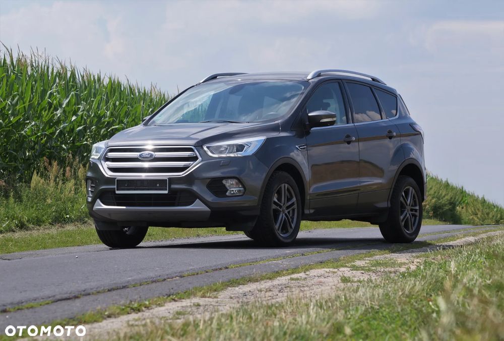 Ford Kuga - 8