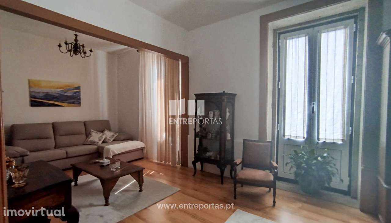 Venda de Moradia V3 rústica e isolada em Terroso, Póvoa de Varzim - Grande imagem: 3/22