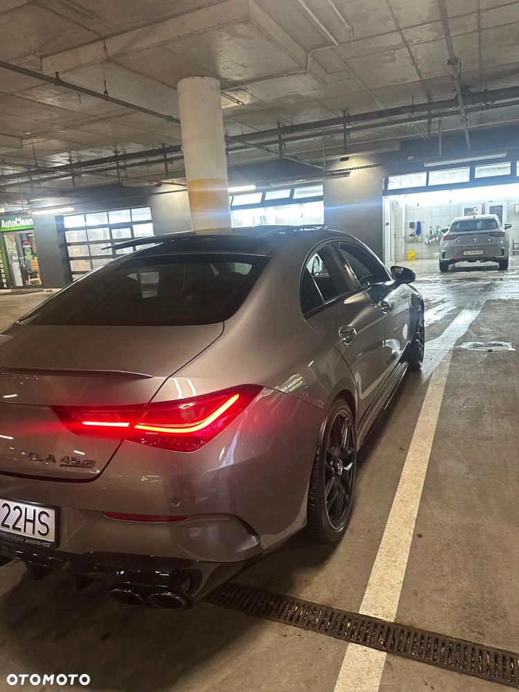 Mercedes-Benz CLA - 2