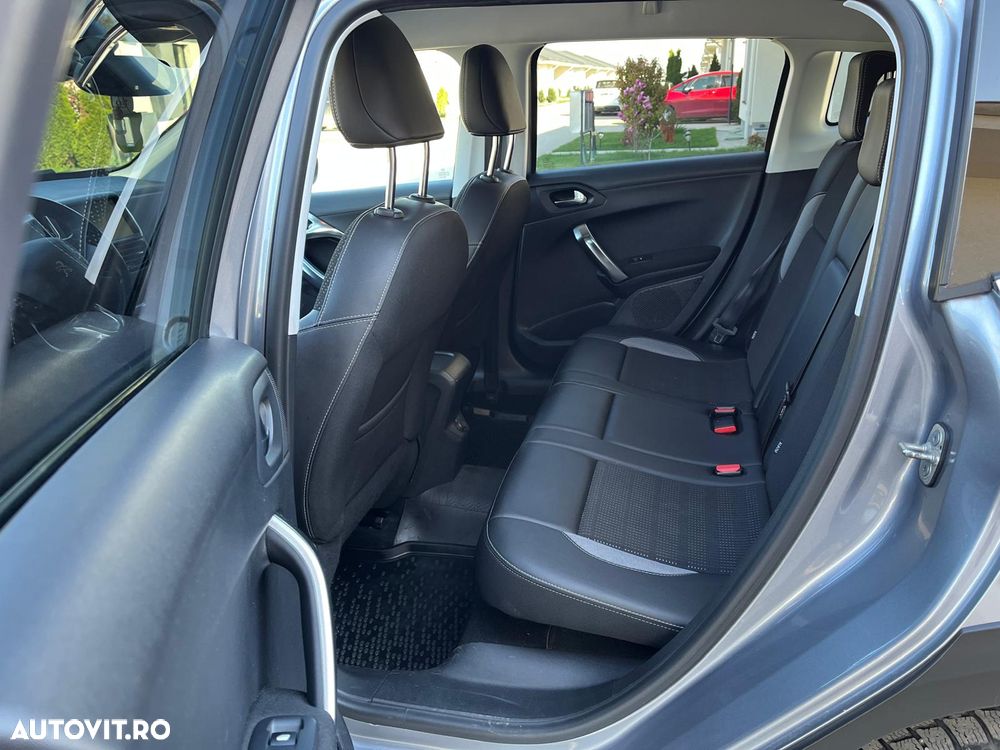 Peugeot 2008 1.2 PureTech Turbo EAT6 S&S Active - 6