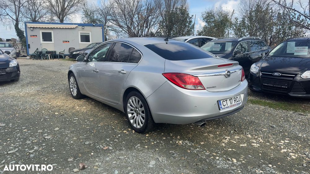 Opel Insignia - 15