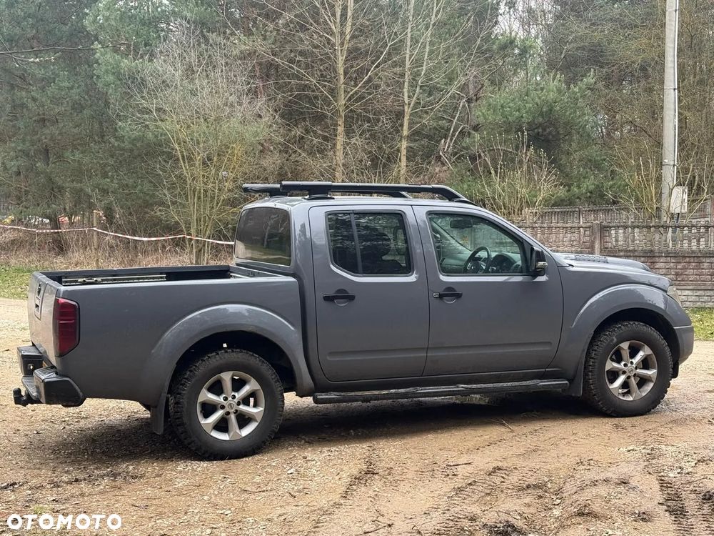 Nissan Navara 2.5 D XE - 4