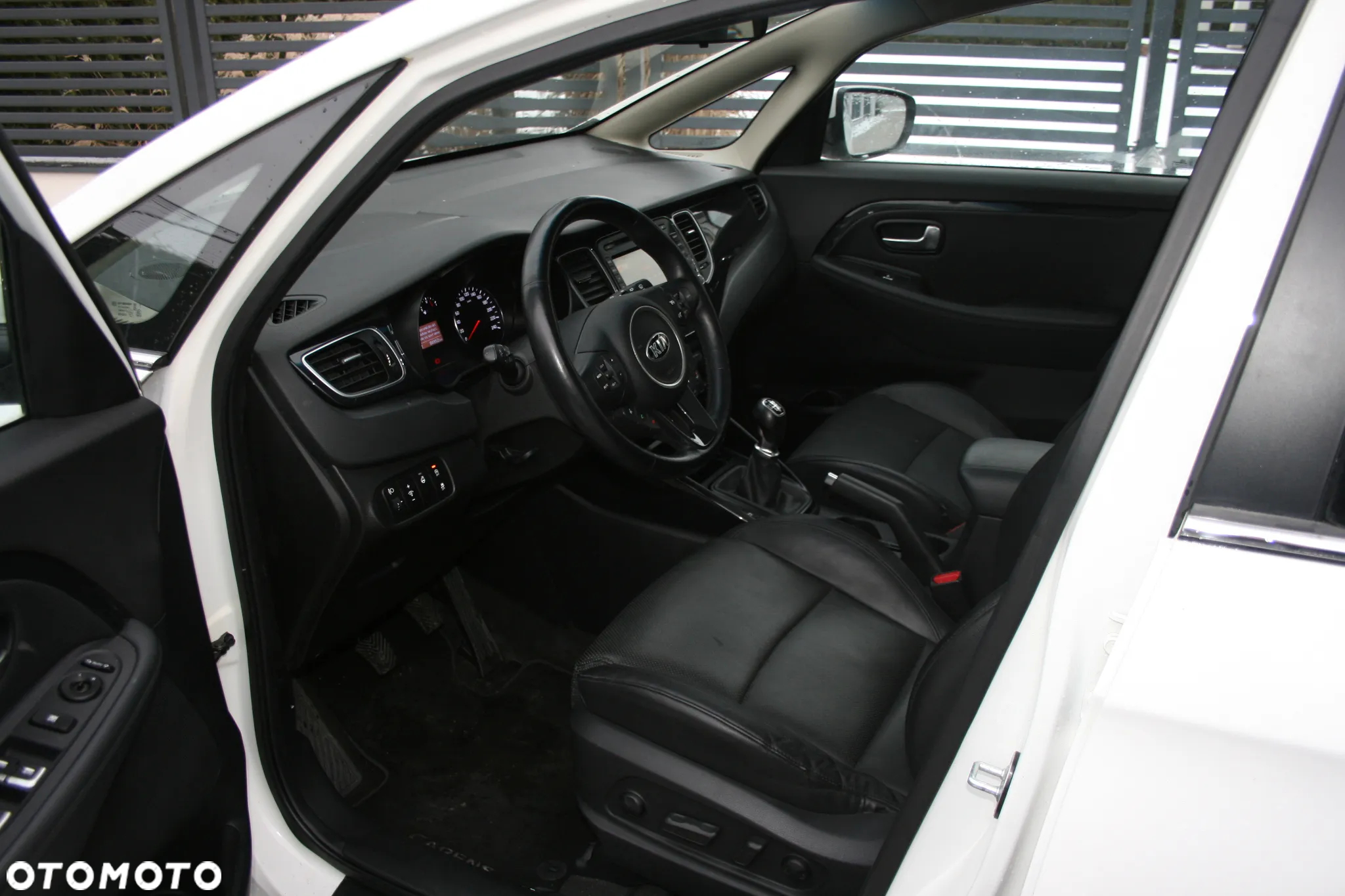 Kia Carens 1.6 GDI S 7os EU6 - 7