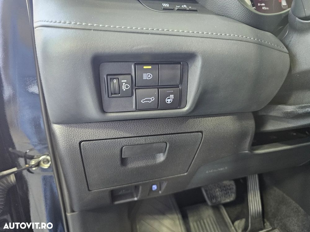 Toyota Highlander 2.5 L Dynamic Force 248CP Executive Metallic - 9