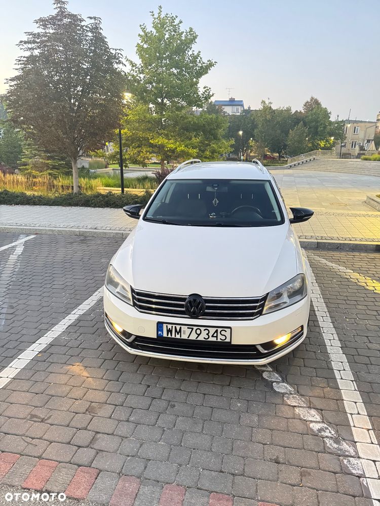 Volkswagen Passat 2011 photo 4