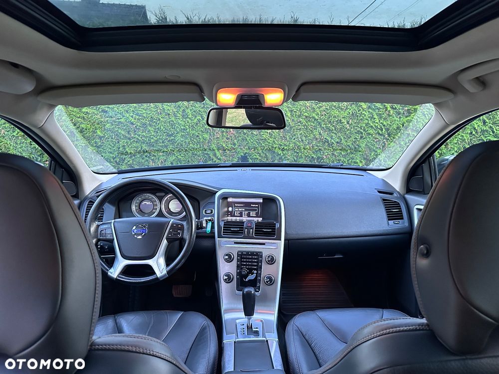 Volvo XC 60 D3 AWD Summum - 8