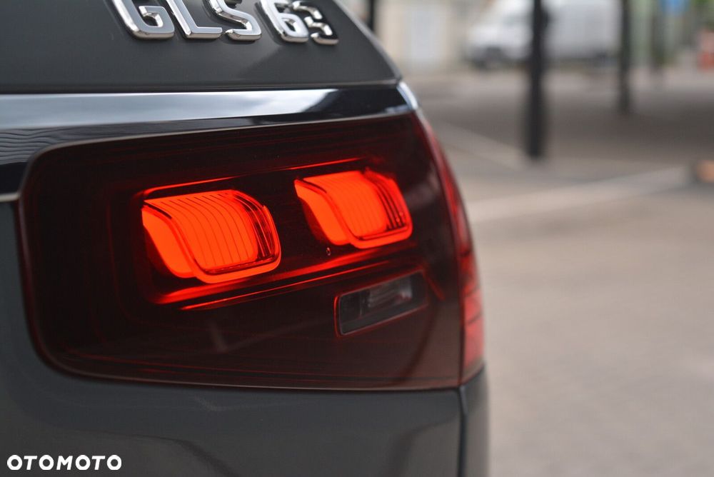 Mercedes-Benz GLS AMG 63 4-Matic+ - 12