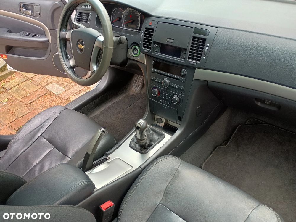 Chevrolet Epica - 18