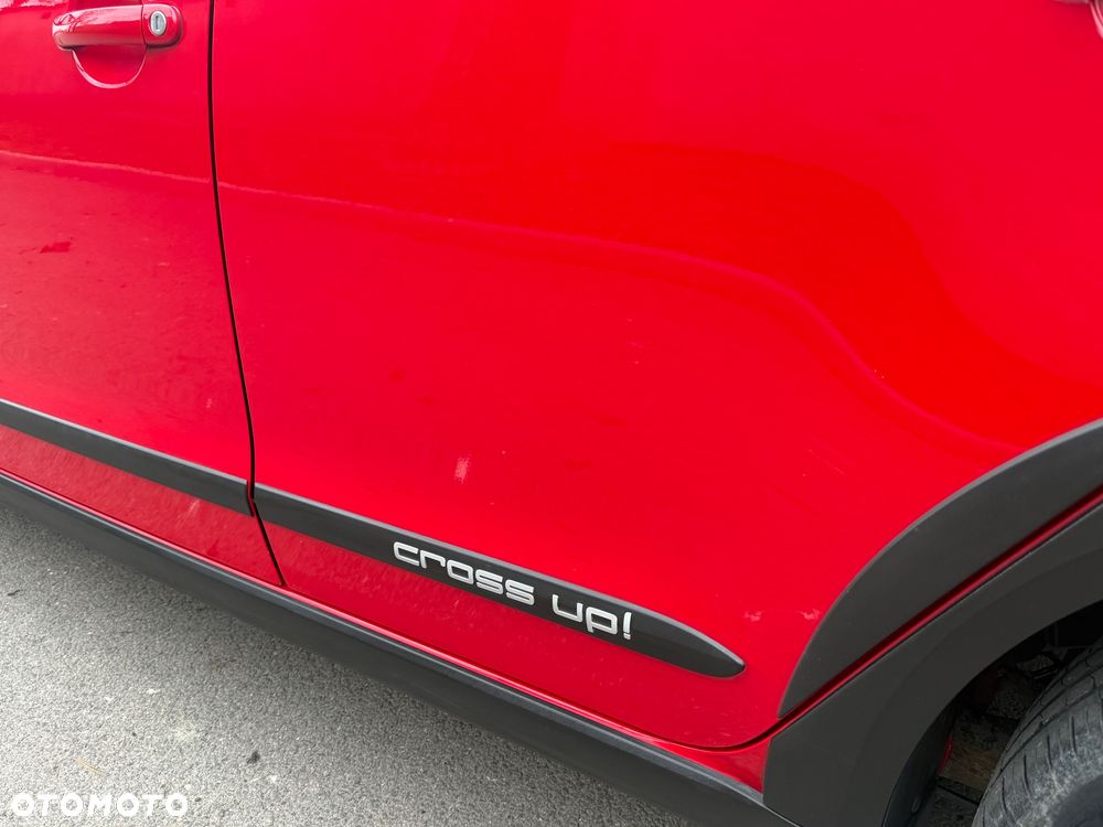 Volkswagen up! cross - 17