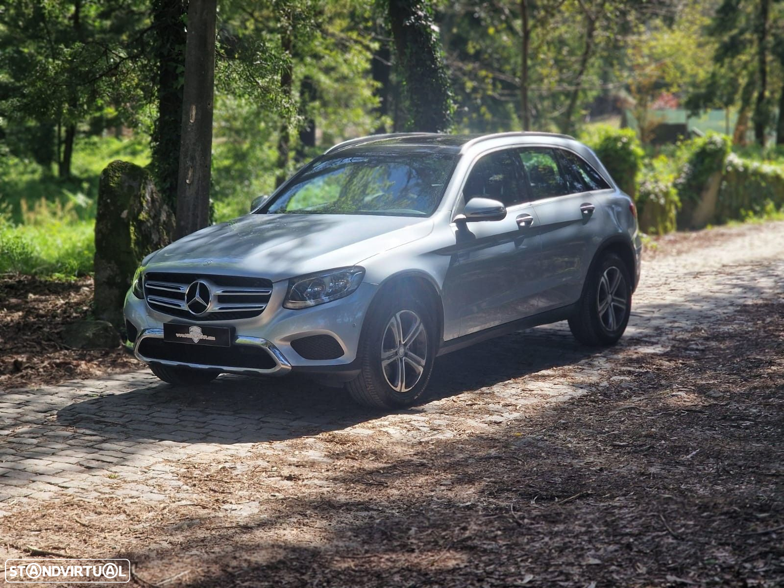 Mercedes-Benz GLC 220 d 4Matic 9G-TRONIC AMG Line - 12