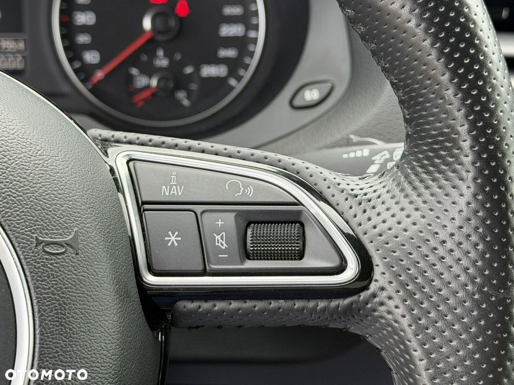 Audi Q3 2.0 TDI Quattro Sport S tronic - 24