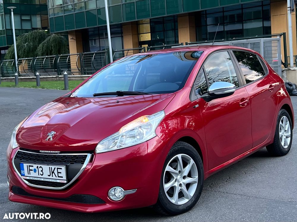 Peugeot 208 Blue-HDi 100 Stop&Start Style - 1