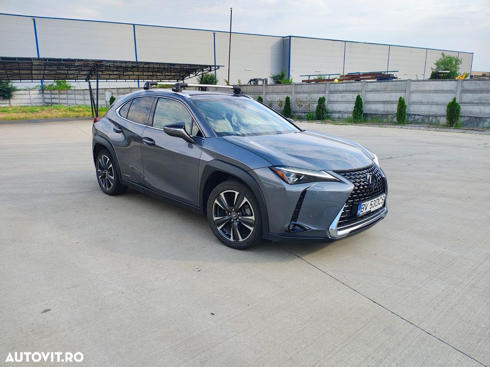 Lexus UX - 6