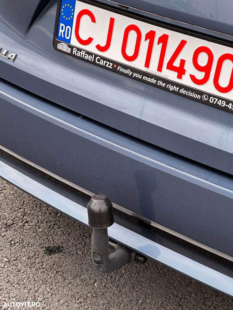 Toyota Corolla 1.8 Comfort - 13