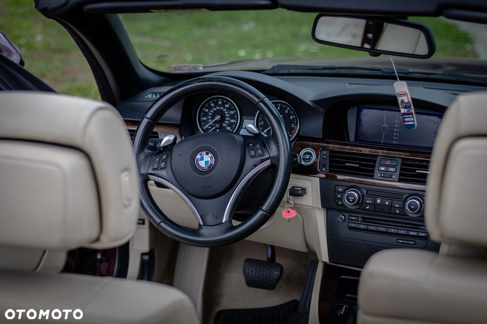 BMW Seria 3 335i xDrive Edition Exclusive - 31